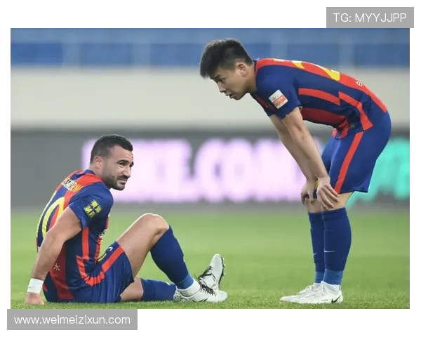 热身赛河南队逆转大连英博古斯塔沃姆布拉马莱莱联袂破门助胜